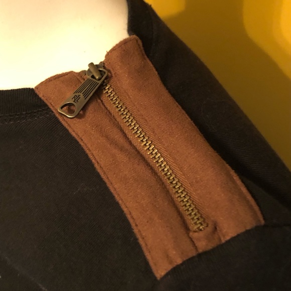 EUC Lauren Ralph Lauren Women’s Black Long Sleeve T Shirt Small - Picture 3 of 6